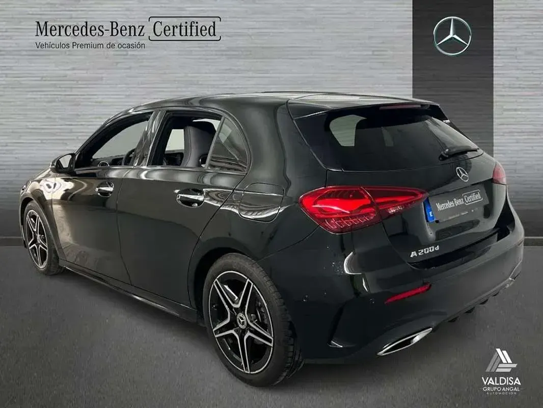 Usado Mercedes A200 150 CV (110 kW) 2025 Berlina