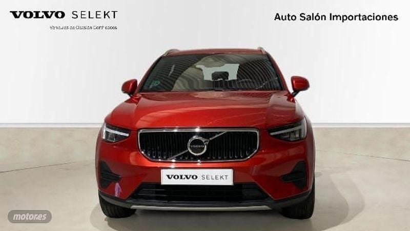 Usado Volvo XC40 Core 129 CV (94 kW) 2023 Rojo SUV