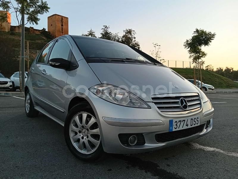 Gris / plata Usado 2005 Mercedes A180 Elegance Monovolumen | 4199 € (Buen precio) - Imagen 1/4