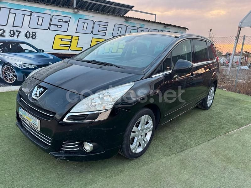 Negro Usado 2011 Peugeot 5008 Allure Monovolumen | 4788 € (Un poco caro) - Imagen 1/4