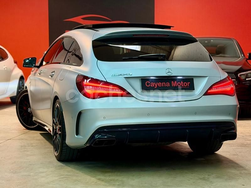 Usado Mercedes CLA45 AMG Shooting Brake 381 CV (280 kW) 2017 Gris / plata Familiar