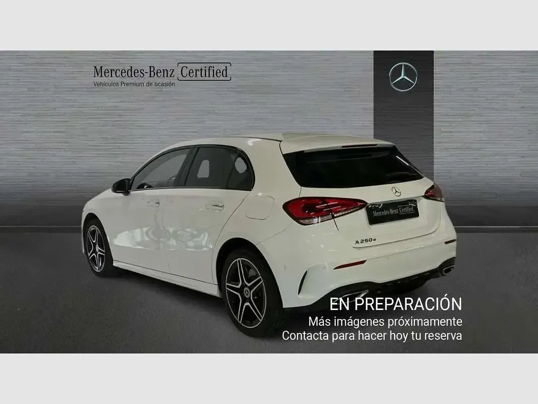 Usado Mercedes A250 218 CV (160 kW) 2022 Berlina