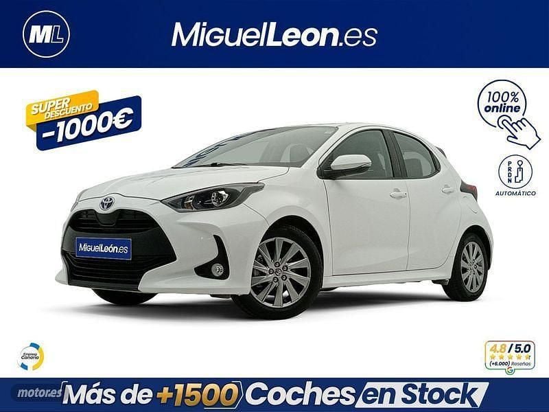 Blanco Usado 2023 Toyota Yaris Hybrid Active Berlina | 17.485 € (Super precio) - Imagen 1/3
