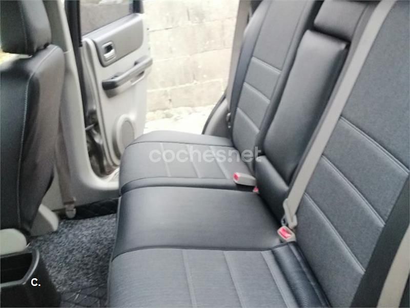 Gris / plata Usado 2003 Nissan X-Trail SUV | 5850 € (Precio justo) - Imagen 1/4