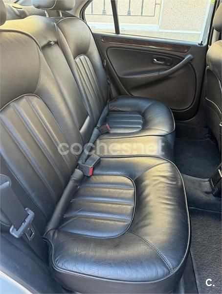 Usado Rover 45 150 CV (110 kW) 2001 Gris / plata Berlina