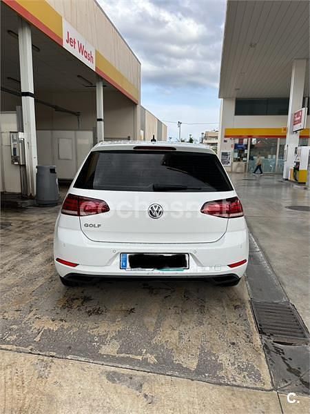 Usado VW Golf VII Edition 115 CV (84 kW) 2018 Blanco Familiar