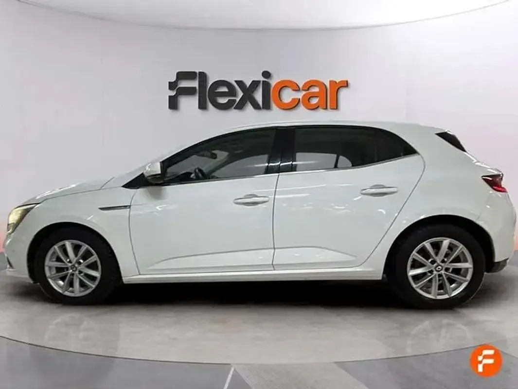 Usado Renault Mégane IV Zen 132 CV (97 kW) 2016 Blanco Utilitario