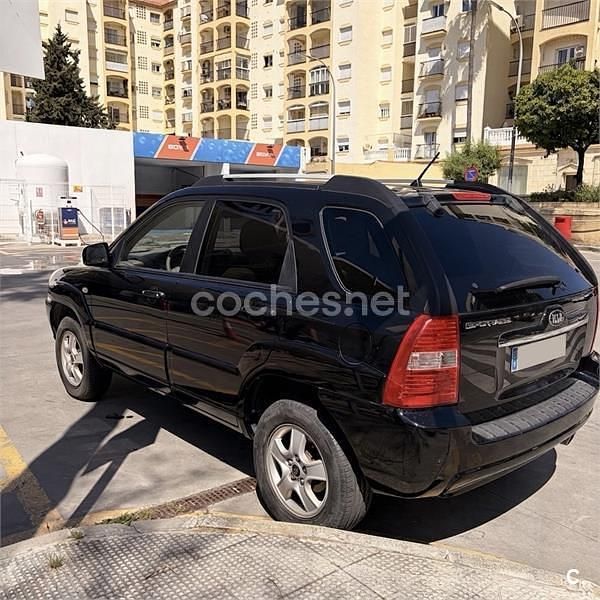 Usado Kia Sportage LX 142 CV (104 kW) 2008 Negro SUV