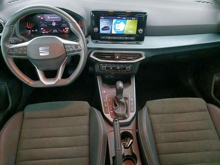 Usado Seat Arona Xperience 115 CV (84 kW) 2025 Blanco SUV