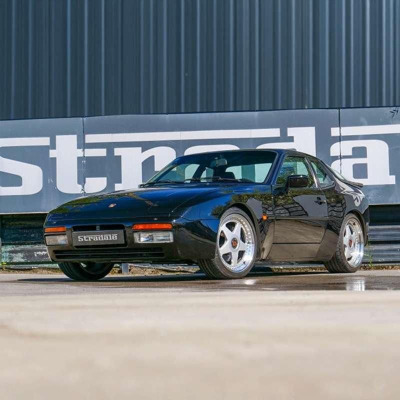 Usado Porsche 944 250 CV (183 kW) 1988 Negro Coupe