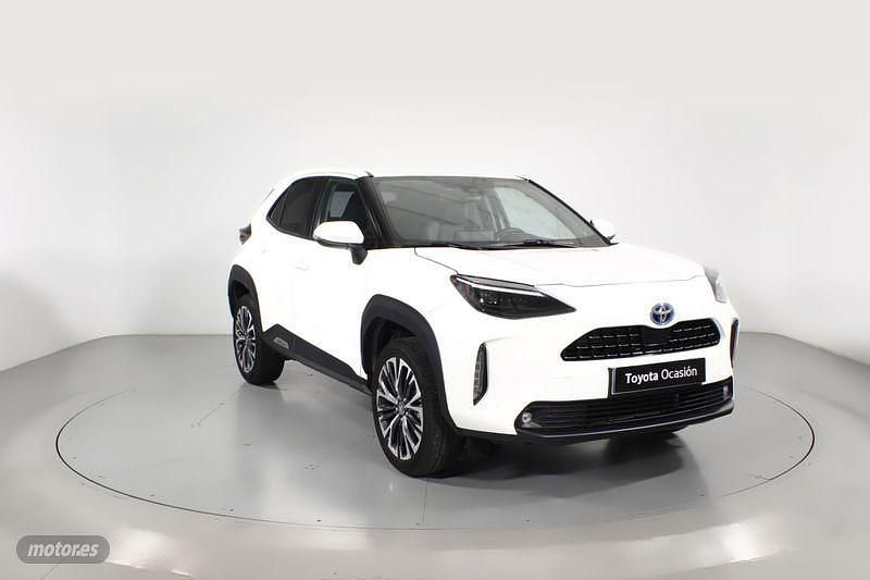 Blanco Usado 2022 Toyota Yaris Cross Style SUV | 26.300 € (Precio justo) - Imagen 1/4