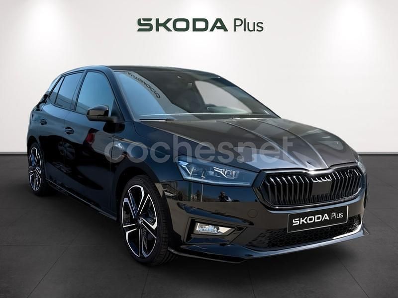 Negro Nuevo 2025 Skoda Fabia Monte Carlo Berlina | 22.900 € (Precio justo) - Imagen 1/4