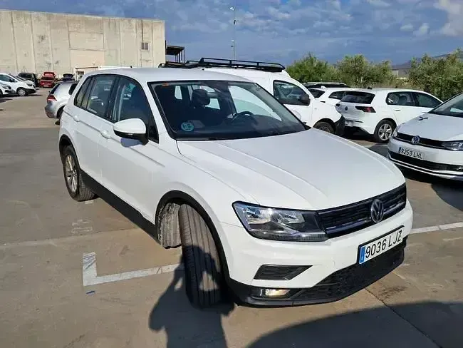 Usado VW Tiguan Edition 150 CV (110 kW) 2020 Blanco SUV