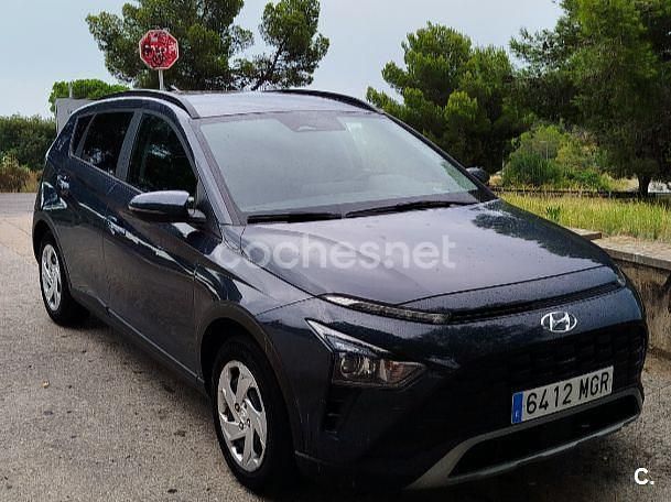 Gris / plata Usado 2023 Hyundai Bayon SUV | 14.000 € (Super precio) - Imagen 1/4
