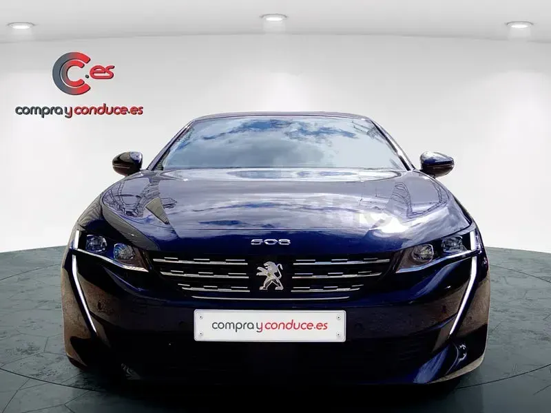 Usado Peugeot 508 Allure 130 CV (95 kW) 2022 Azul Berlina