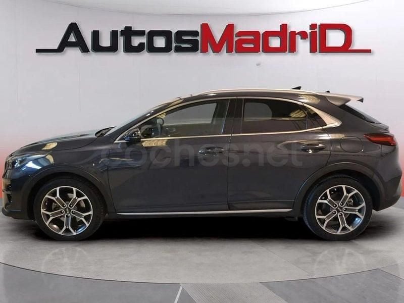 Usado Kia XCeed 160 CV (117 kW) 2021 Gris / plata SUV