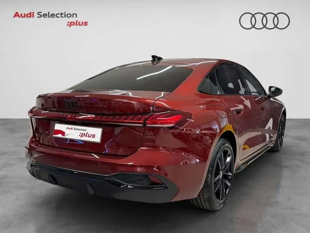 Usado Audi A5 S-Line 204 CV (150 kW) 2026 Rojo Berlina