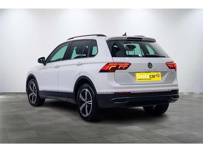 Usado VW Tiguan Life 245 CV (180 kW) 2023 Blanco SUV