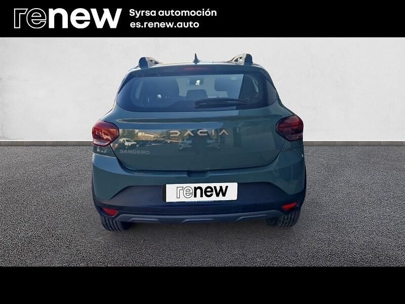 Usado Dacia Sandero Extreme 100 CV (73 kW) 2024 Verde Berlina