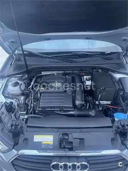 Usado Audi A3 Sport 150 CV (110 kW) 2017 Gris / plata Berlina