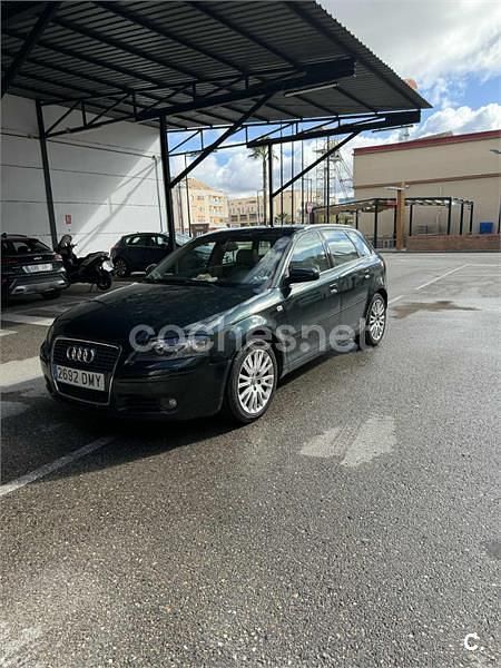 Verde Usado 2005 Audi A3 Ambition Berlina | 6000 € (Precio justo) - Imagen 1/4