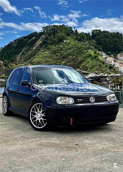 Negro Usado 2002 VW Golf IV GTI Berlina | 4999 € (Precio justo) - Imagen 1/4