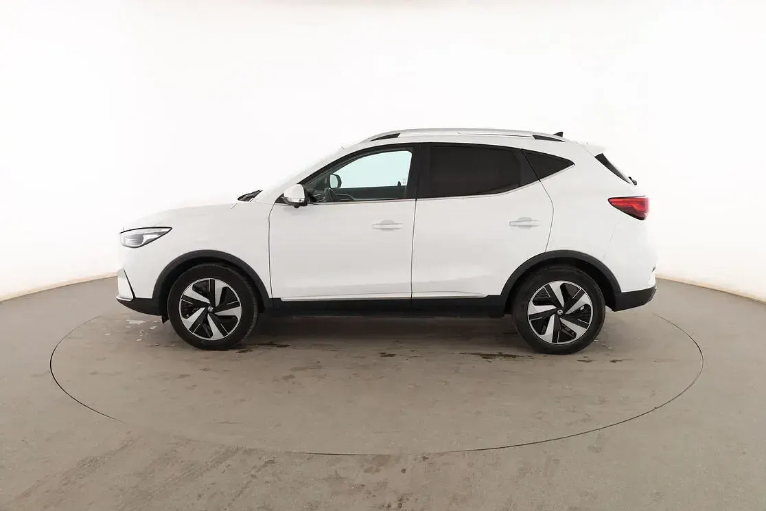 Usado MG ZS Luxury 114 kW (156 CV) 2022 Blanco SUV
