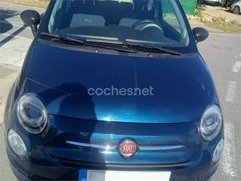 Usado Fiat 500 70 CV (51 kW) 2022 Azul Berlina