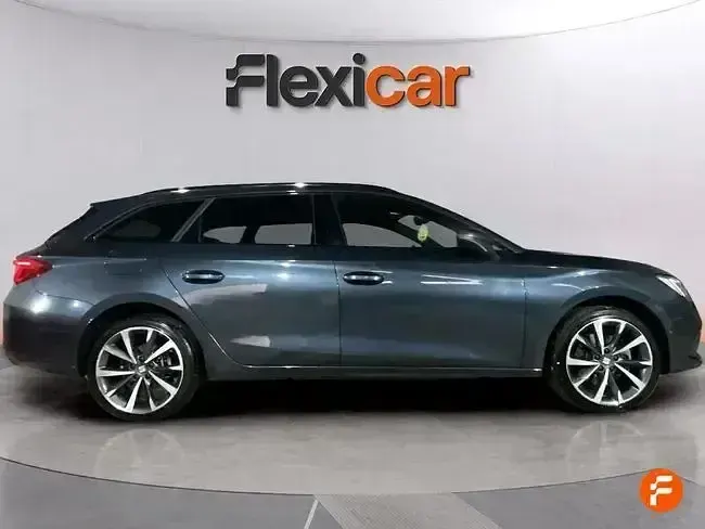 Usado Seat Leon FR 204 CV (150 kW) 2020 Azul Berlina