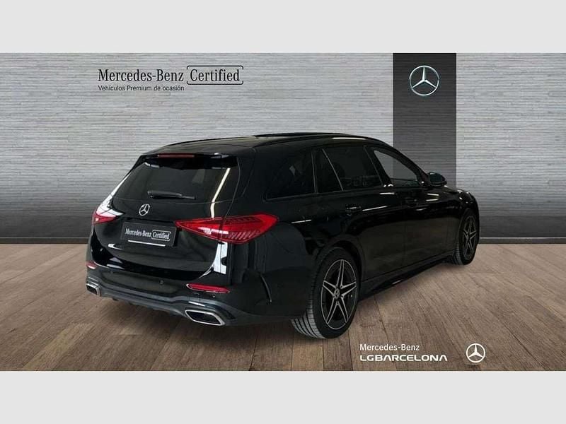 Usado Mercedes C300e AMG line 313 CV (230 kW) 2024 Negro Familiar