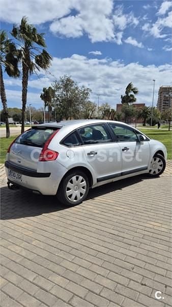 Usado Citroën C4 110 CV (80 kW) 2005 Gris / plata Berlina