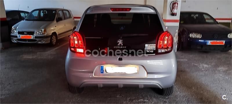 Usado Peugeot 108 Allure 69 CV (50 kW) 2017 Gris / plata Utilitario