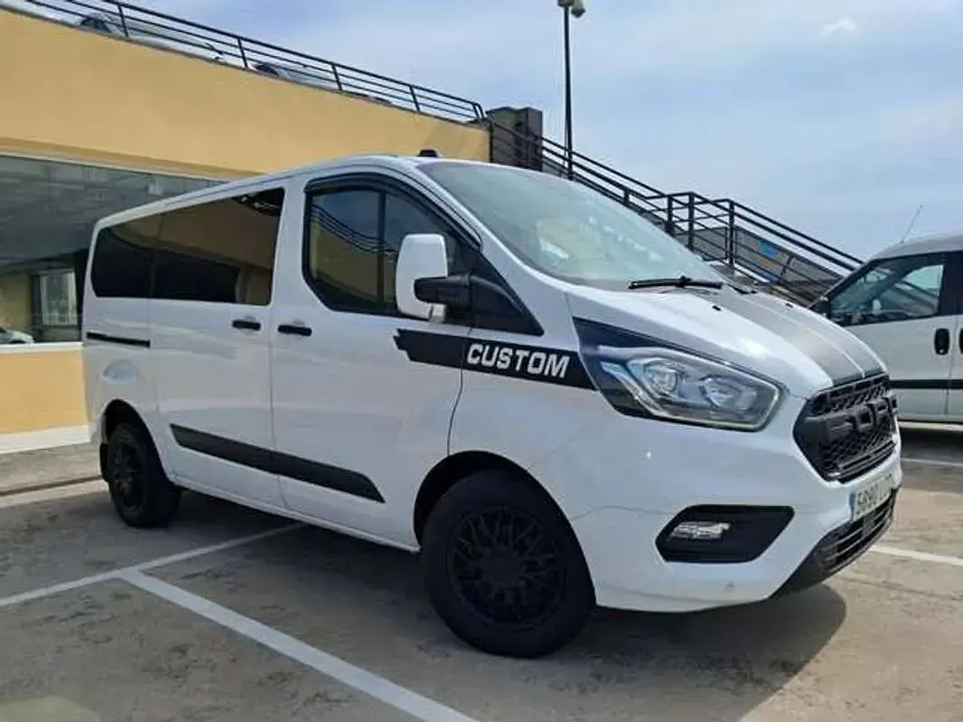 Usado Ford Transit Custom Trend 170 CV (125 kW) 2019 Blanco Van