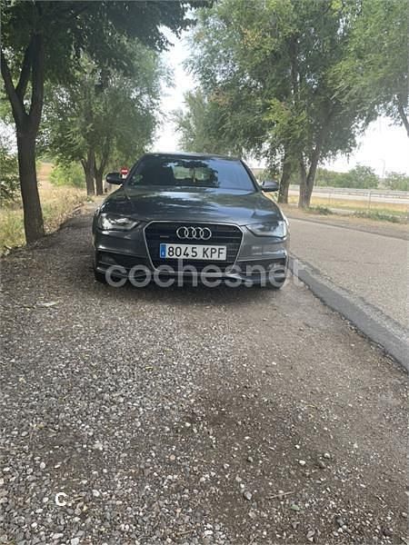 Usado Audi A4 S-Line 177 CV (130 kW) 2014 Gris / plata Berlina