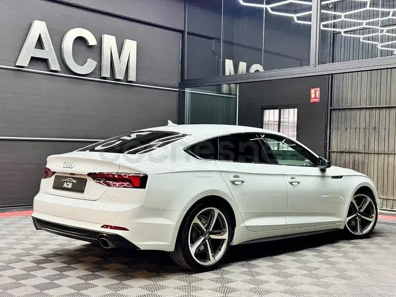 Usado Audi A5 Sportback S-Line 190 CV (139 kW) 2019 Blanco Utilitario