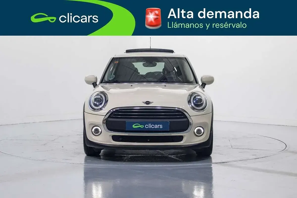 Usado Mini ONE 102 CV (75 kW) 2019 Naranja Utilitario