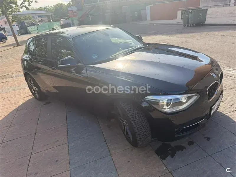 Usado BMW 116 Sport Line 116 CV (85 kW) 2013 Negro Utilitario