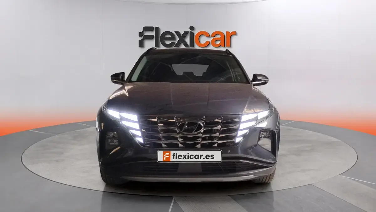 Usado Hyundai Tucson 150 CV (110 kW) 2023 Gris SUV