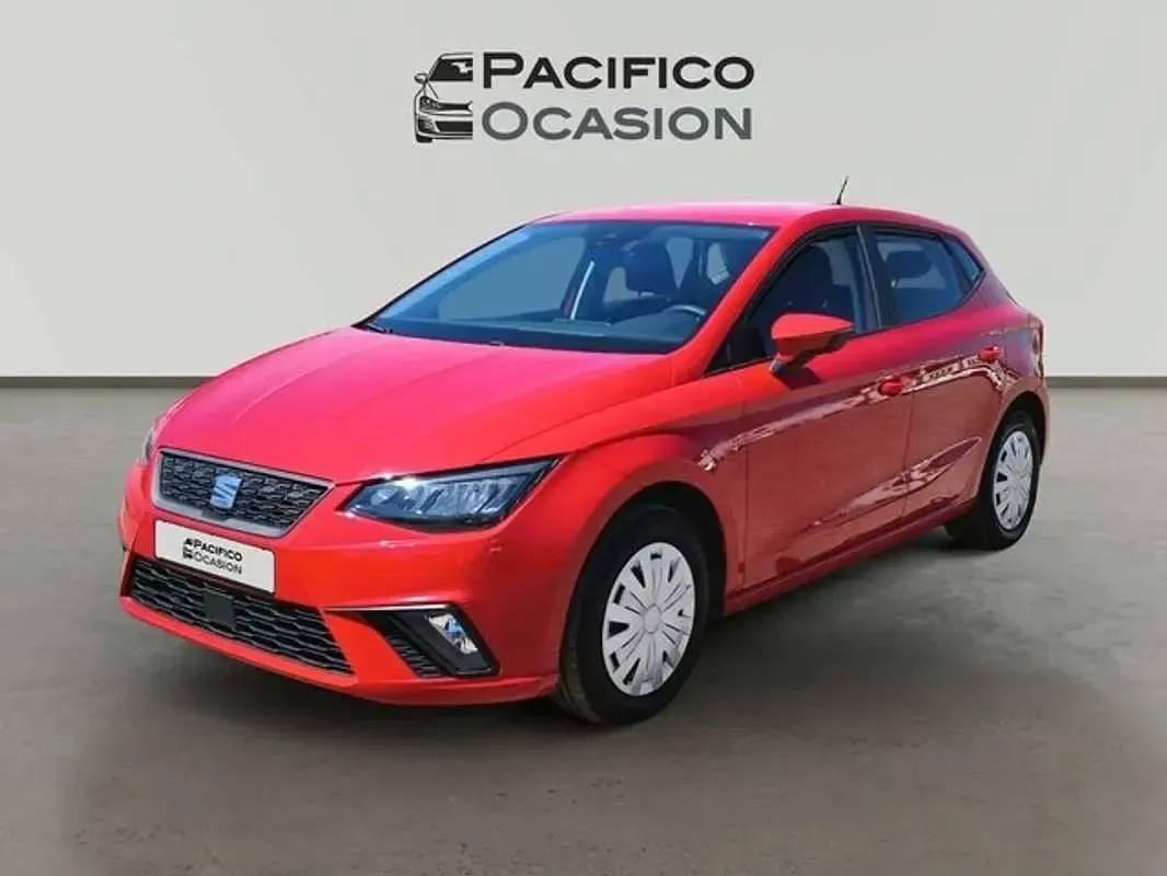 Usado Seat Ibiza Reference 80 CV (58 kW) 2022 Rojo Utilitario