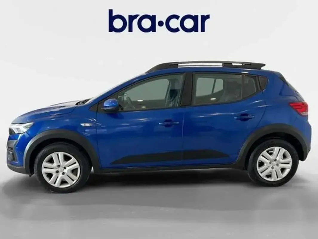 Usado Dacia Sandero Expression 91 CV (66 kW) 2024 Azul Utilitario
