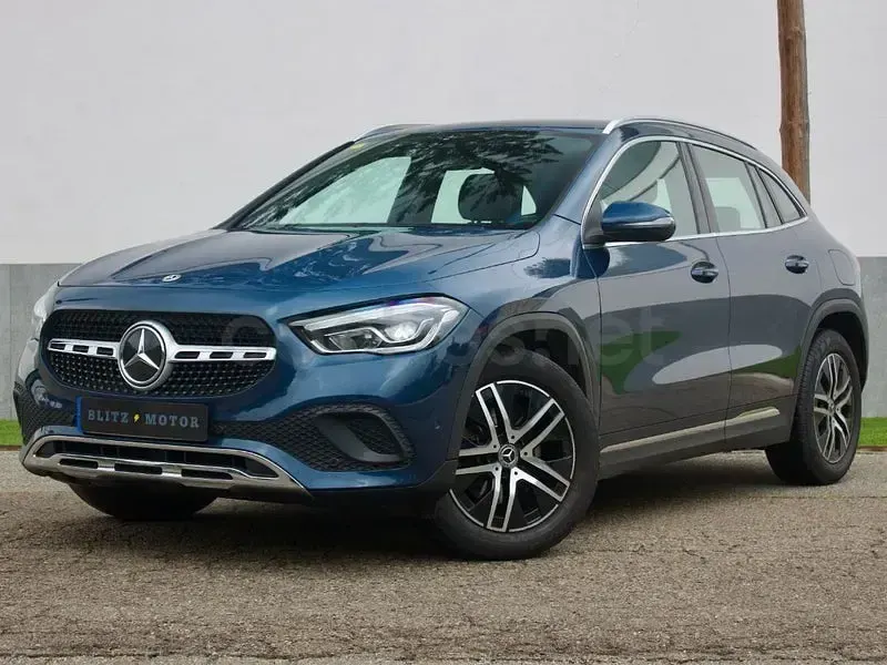 Usado Mercedes GLA200 163 CV (119 kW) 2020 Azul SUV