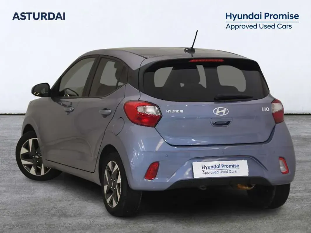 Usado Hyundai i10 64 CV (47 kW) 2025 Azul Utilitario