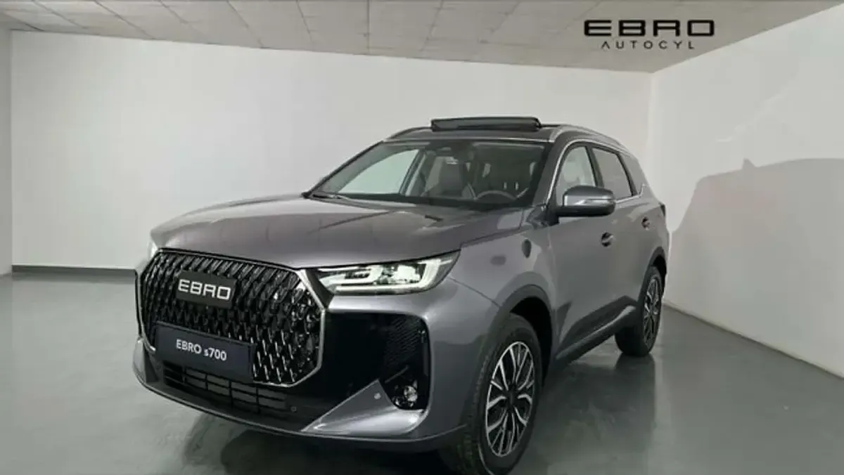 Usado Ebro s700 Luxury 224 CV (164 kW) 2026 Gris SUV