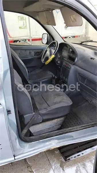 Begagnad Peugeot Partner Tepee Premium 90 HK (66 kW) 2009 Grå Minibuss