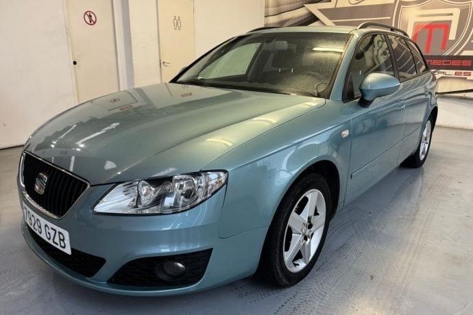 Azul Usado 2010 Seat Exeo Reference Familiar | 6490 € (Precio justo) - Imagen 1/4