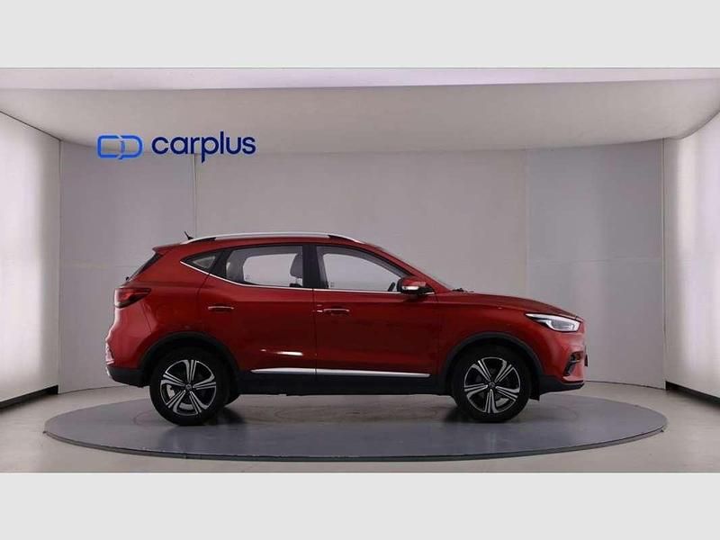 Usado MG ZS Comfort 111 CV (81 kW) 2022 Rojo SUV