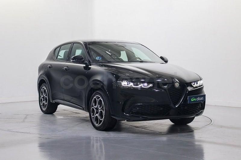 Usado Alfa Romeo Tonale Sprint 130 CV (95 kW) 2024 Negro SUV