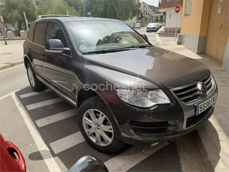 Usado VW Touareg R 174 CV (127 kW) 2007 Marrón SUV