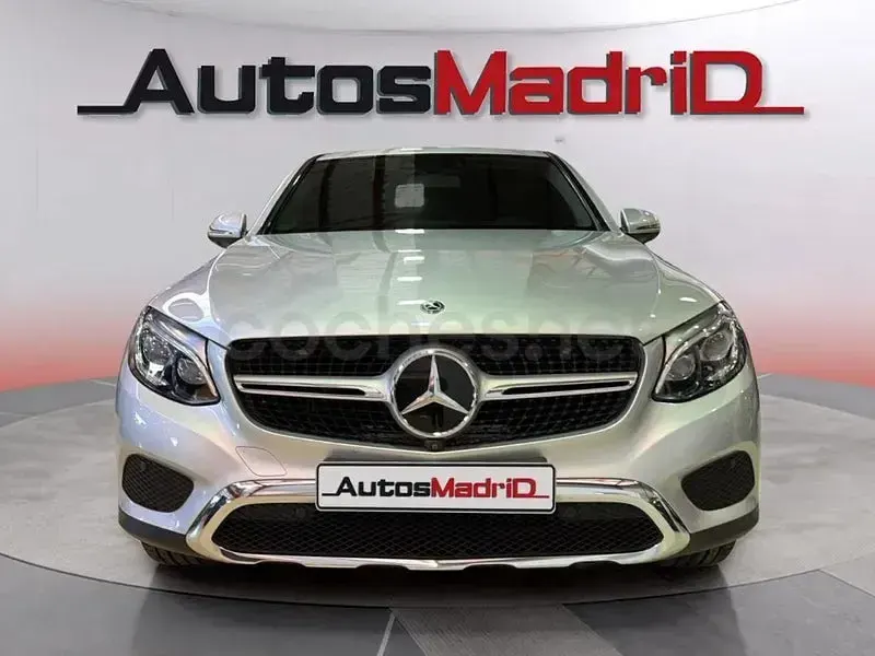 Usado Mercedes GLC250 211 CV (155 kW) 2017 Gris / plata SUV