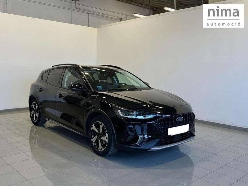 Usado Ford Focus Active X 125 CV (91 kW) 2024 Negro Berlina